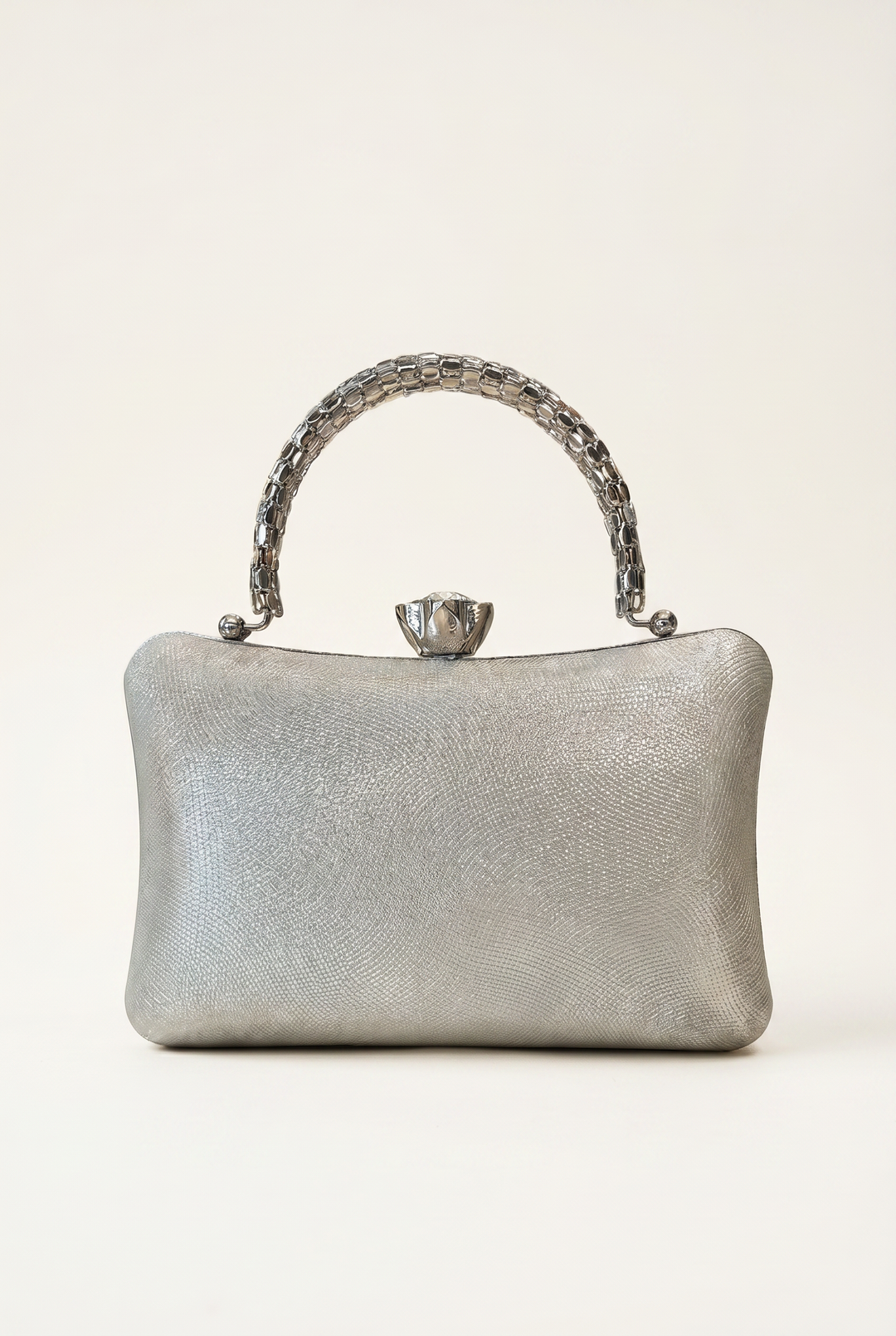 CARTERA CLUTCH PLATA TEXTURIZADA